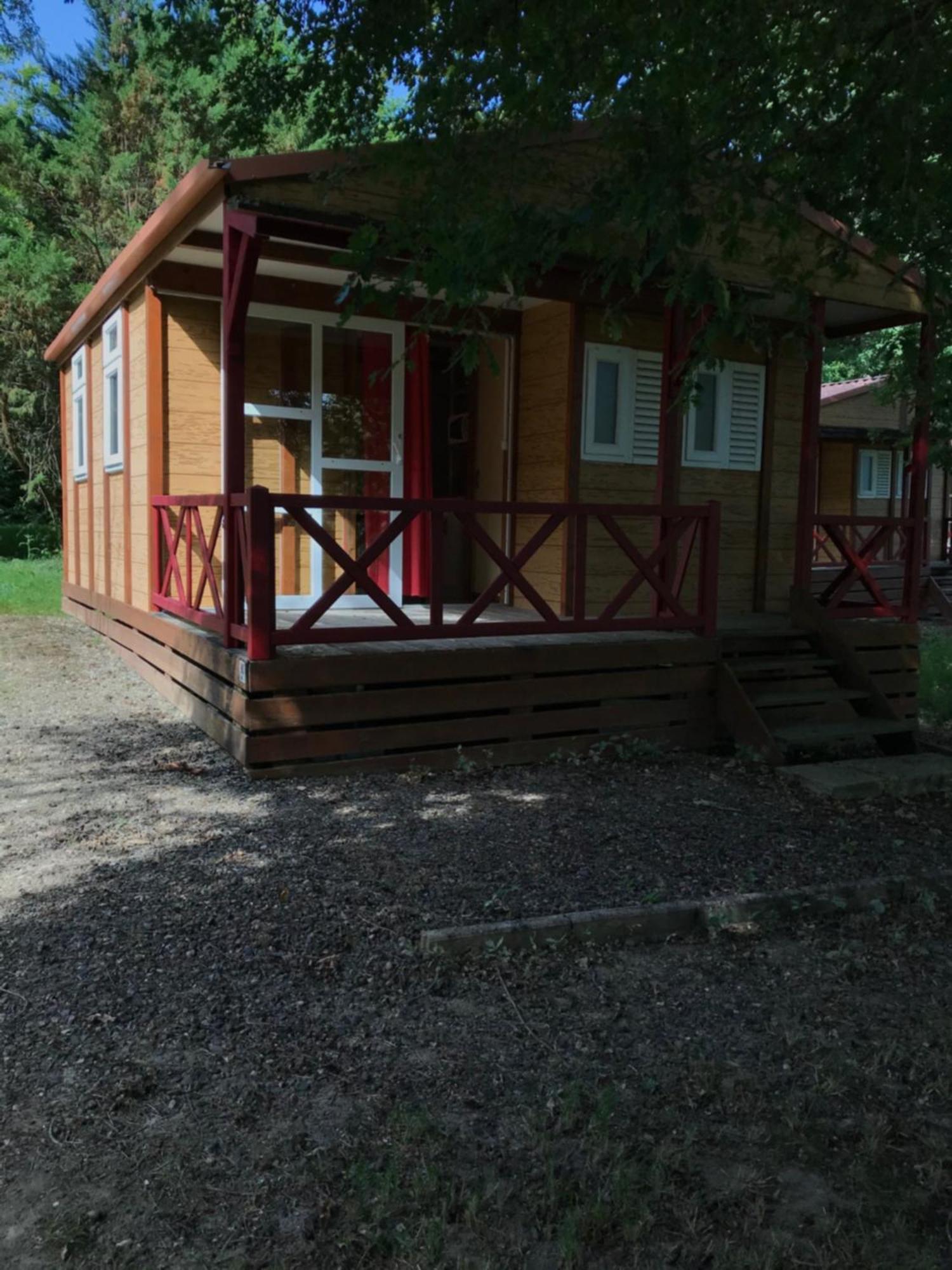Camping Les Lacs D'Armagnac Bretagne-d'Armagnac Esterno foto