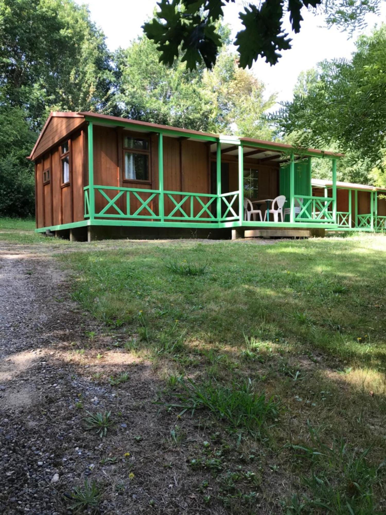 Camping Les Lacs D'Armagnac Bretagne-d'Armagnac Esterno foto