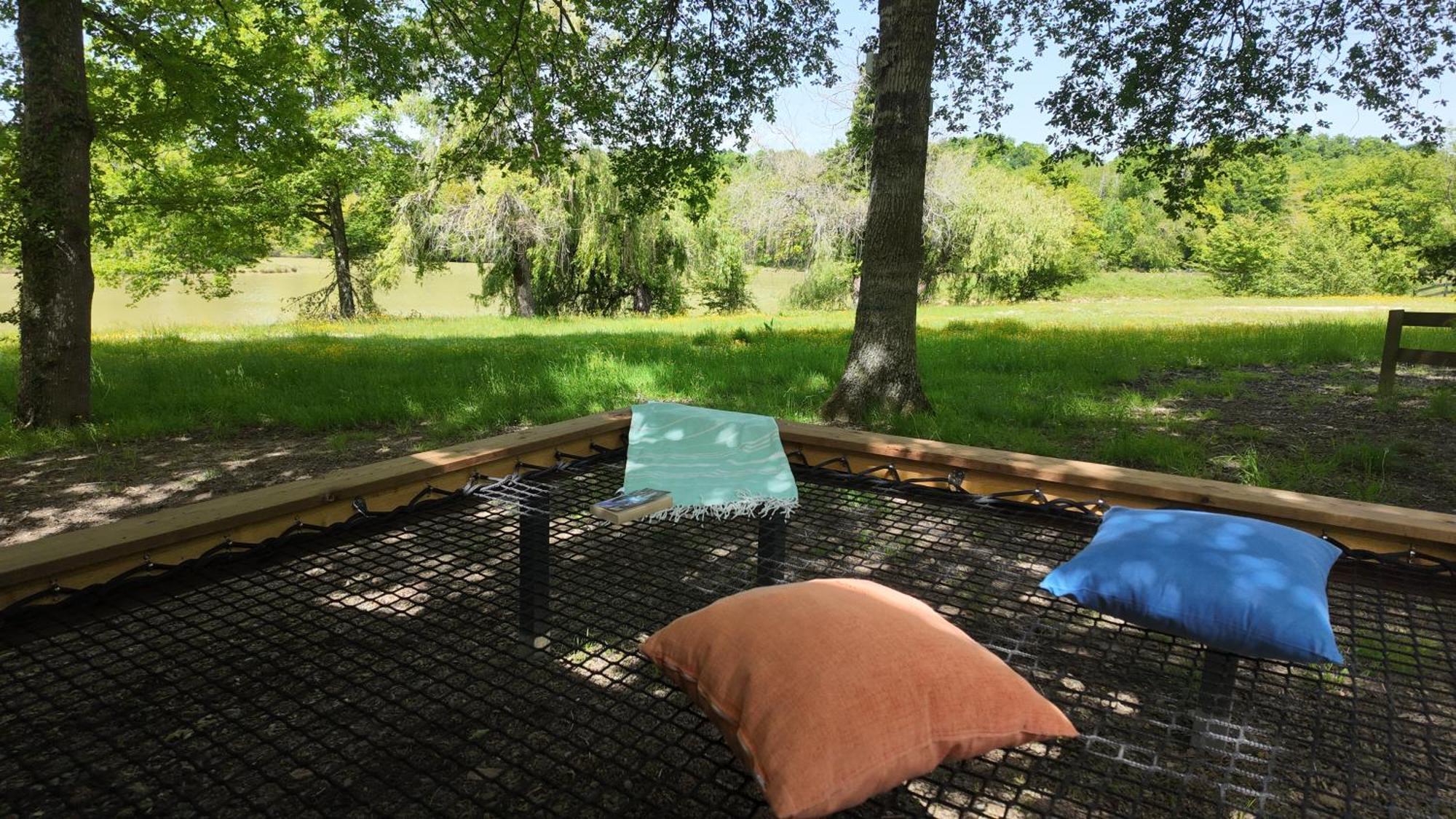 Camping Les Lacs D'Armagnac Bretagne-d'Armagnac Esterno foto